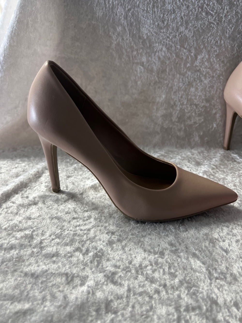 Christian Siriano Nude Pointed-Toe Stiletto Pump